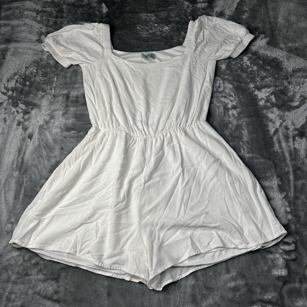 A&G Dress Women Size Medium Elegant White Puff Sleeve Romantic Cottagecore